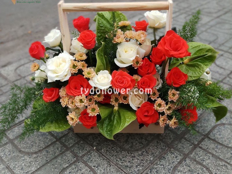 GIỎ HOA TƯƠI G80