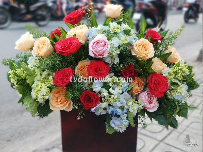 GIỎ HOA TƯƠI G81