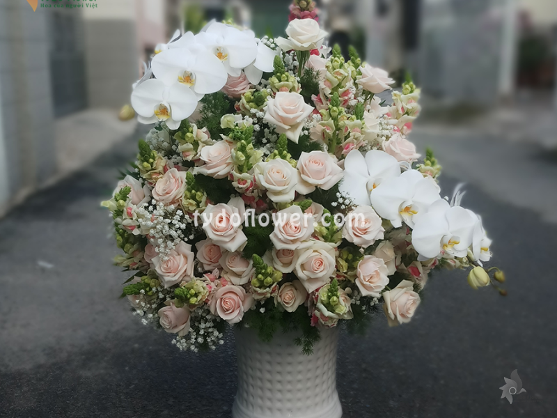 BÌNH HOA TƯƠI BI122