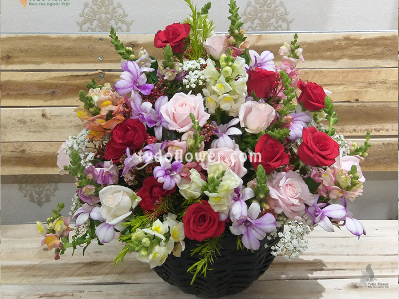 GIỎ HOA TƯƠI G130