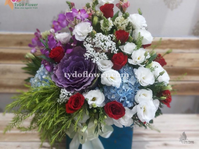 LẴNG HOA TƯƠI L139