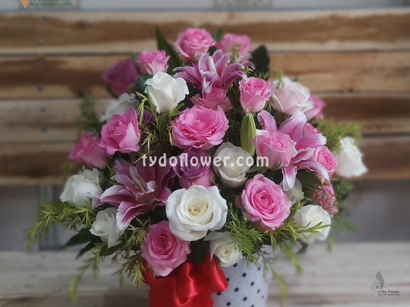 GIỎ HOA CHÚC MỪNG G144