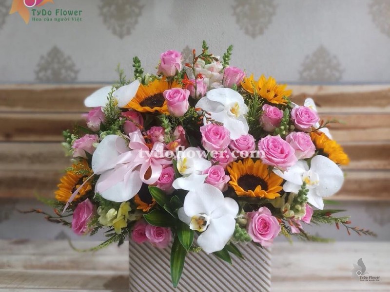 LẴNG HOA CHÚC MỪNG L148