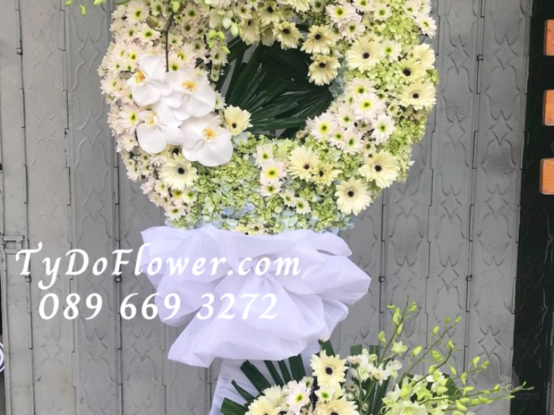 KỆ HOA CHIA BUỒN KCB1009