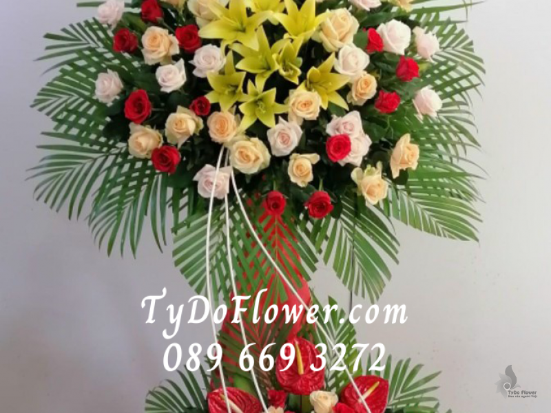 KỆ HOA CHÚC MỪNG KCM1000