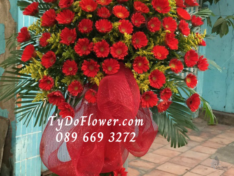 KỆ HOA CHÚC MỪNG KCM1013