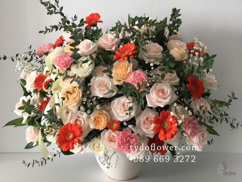 BÌNH HOA CHÚC MỪNG B2003