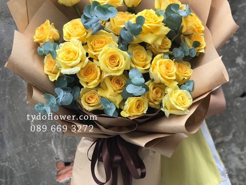 BÓ HOA HỒNG VÀNG HOA CHÚC MỪNG BO2000