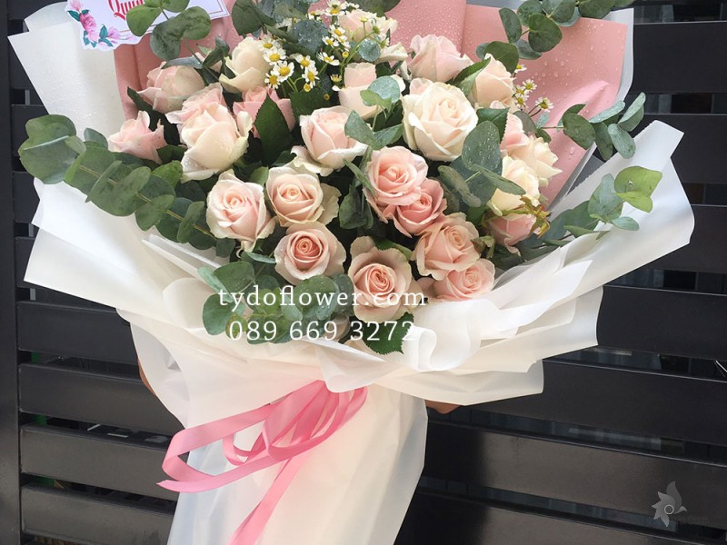 BÓ HOA CHÚC MỪNG BO2003 - Bó Hoa Hồng Kem