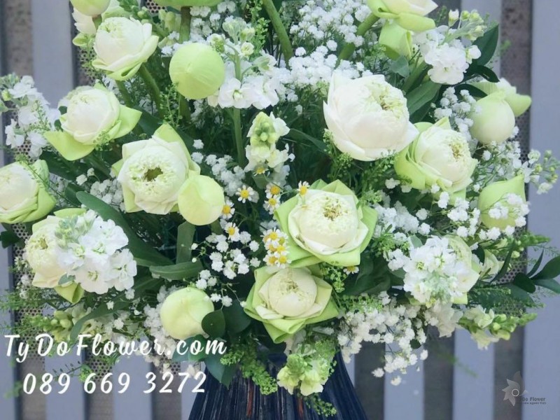 BÌNH HOA CHÚC MỪNG BI082203 Bình Hoa Sen Trắng