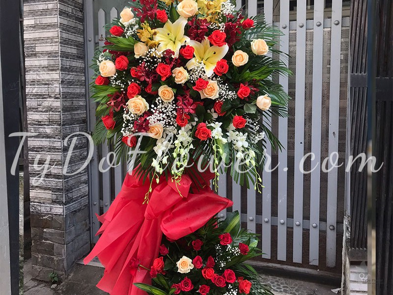 KỆ HOA CHÚC MỪNG KHAI TRƯƠNG KCM221030