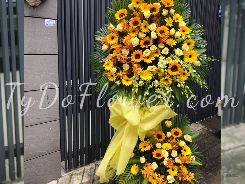 KỆ HOA CHÚC MỪNG KHAI TRƯƠNG KCM102249