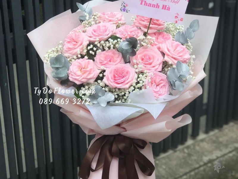 B122217 BÓ HOA CHÚC MỪNG SINH NHẬT