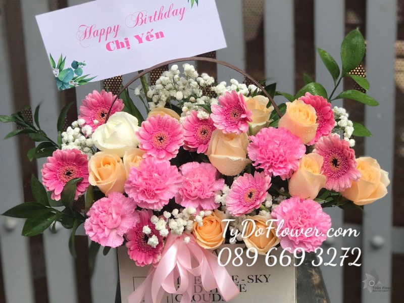 G122240 GIỎ HOA CHÚC MỪNG SINH NHẬT