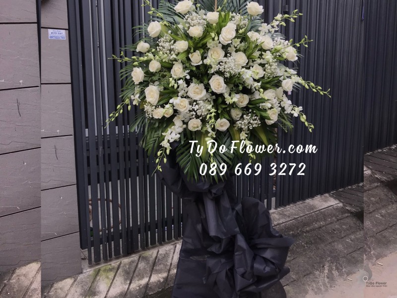 KCB122280 KỆ HOA TANG HOA VIẾNG