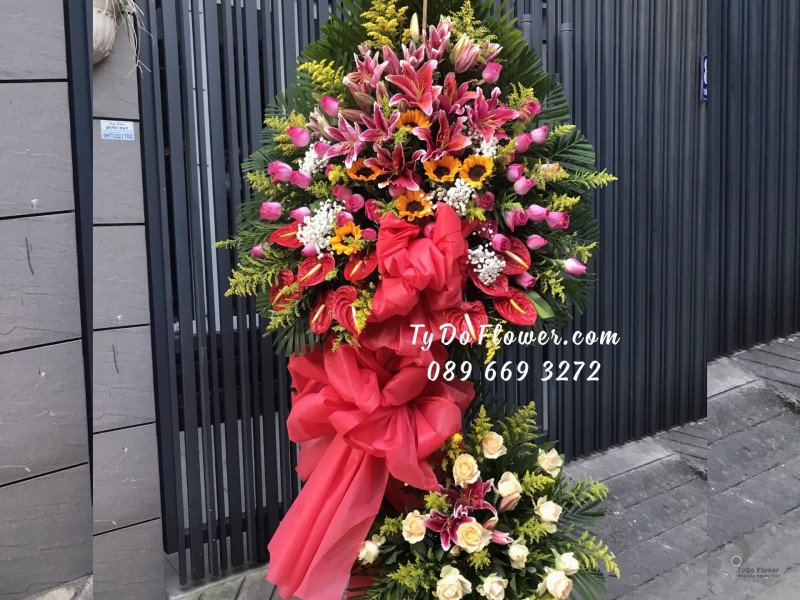 KCM122290 KỆ HOA CHÚC MỪNG