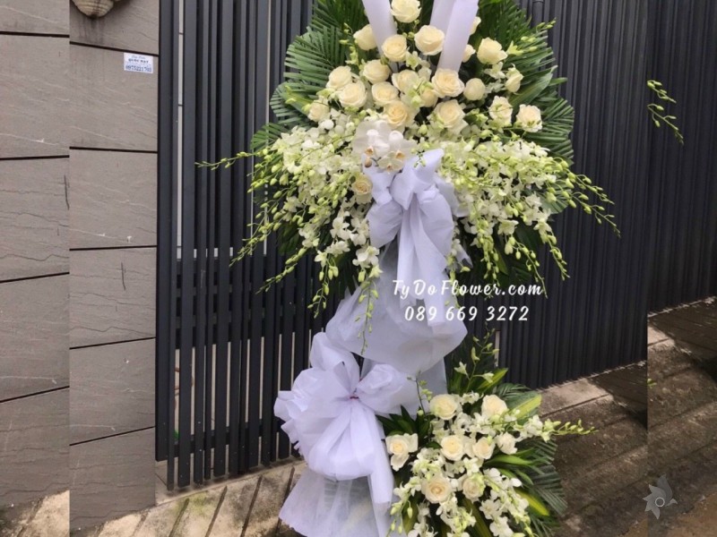 KCB122299 KỆ HOA TANG HOA VIẾNG