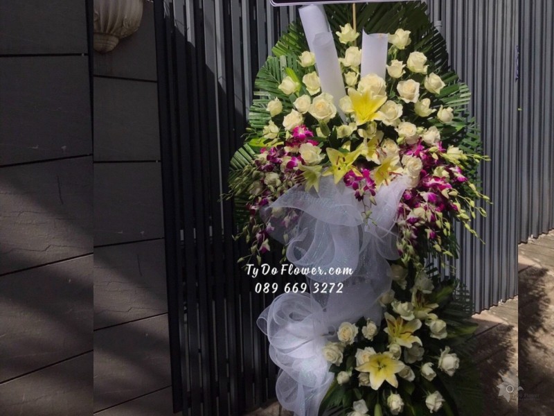 KCB1222105 KỆ HOA TANG HOA VIẾNG