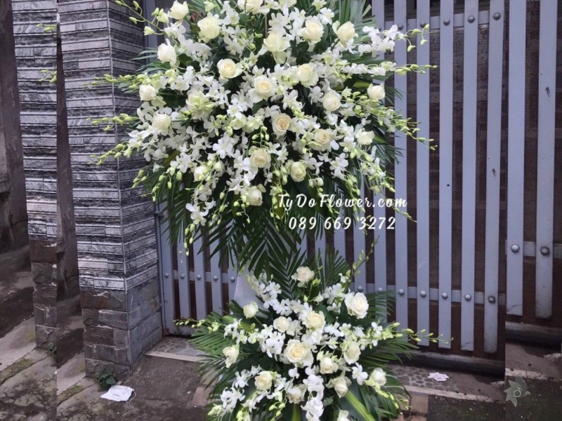 KCB1222130 KỆ HOA TANG HOA VIẾNG