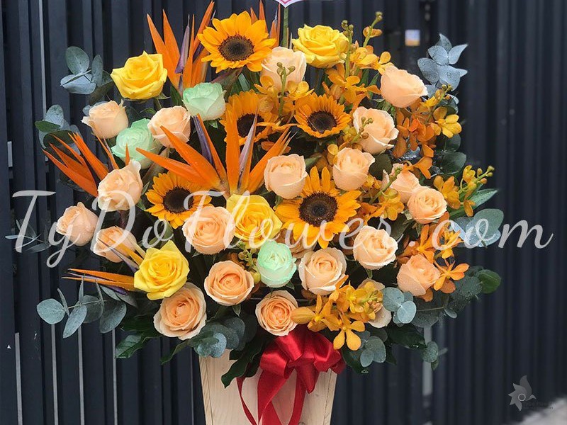 G0123185 GIỎ HOA CHÚC MỪNG SINH NHẬT