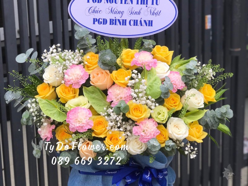 G0123257 GIỎ HOA CHÚC MỪNG SINH NHẬT