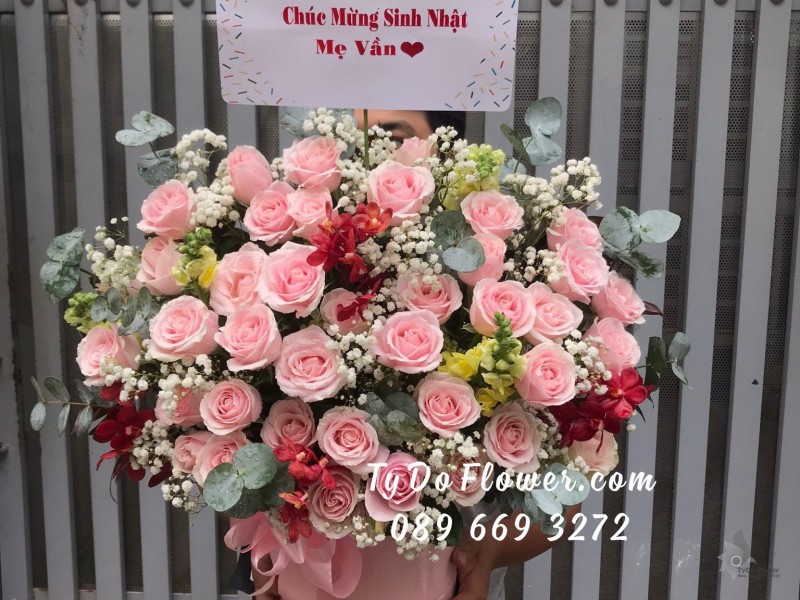 G0123264 GIỎ HOA CHÚC MỪNG SINH NHẬT