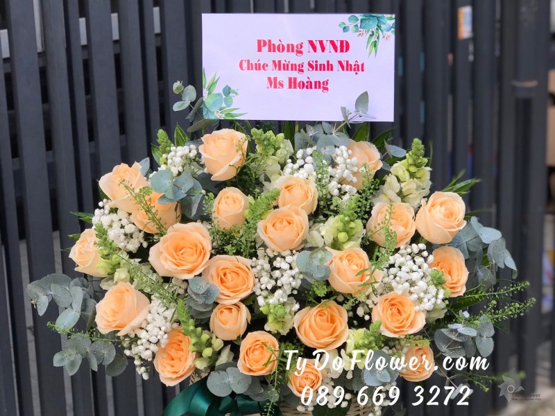 G0123287 GIỎ HOA CHÚC MỪNG SINH NHẬT