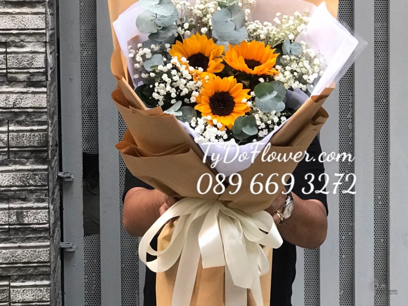 B0323415 BÓ HOA HƯỚNG DƯƠNG Hoa Chúc Mừng