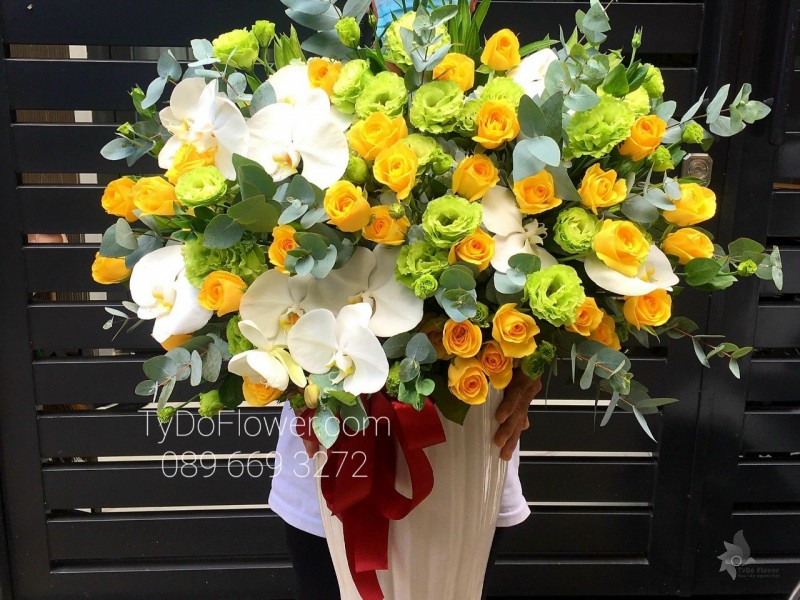 BI0323427 BÌNH HOA CHÚC MỪNG