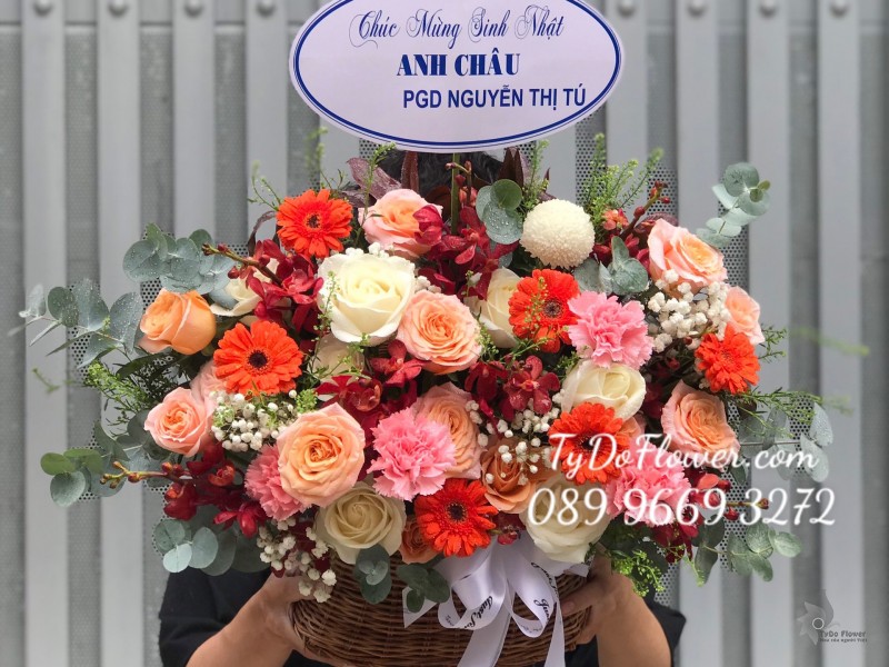 G0323486 GIỎ HOA CHÚC MỪNG SINH NHẬT