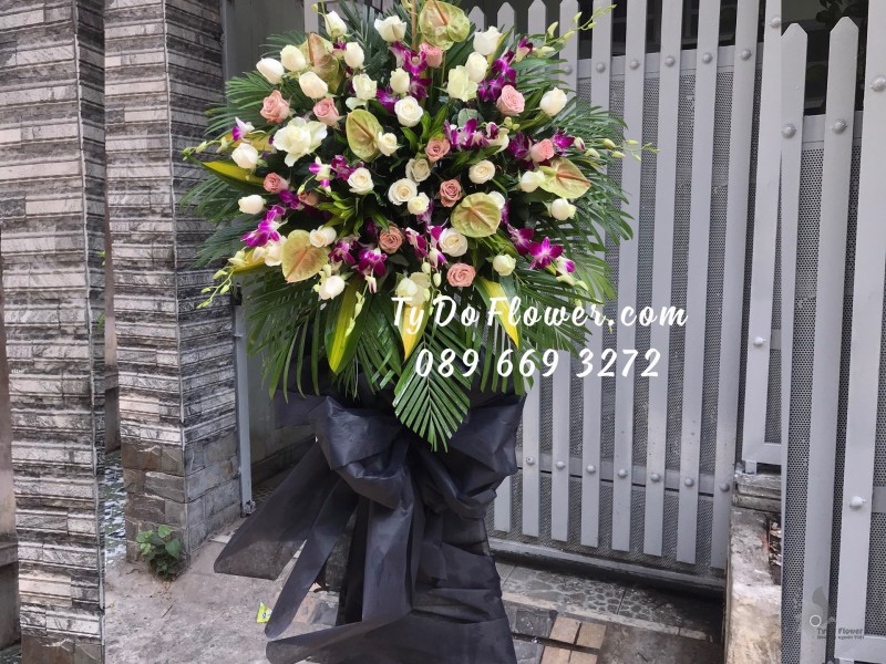 KCB0323504 KỆ HOA TANG LỄ HOA CHIA BUỒN