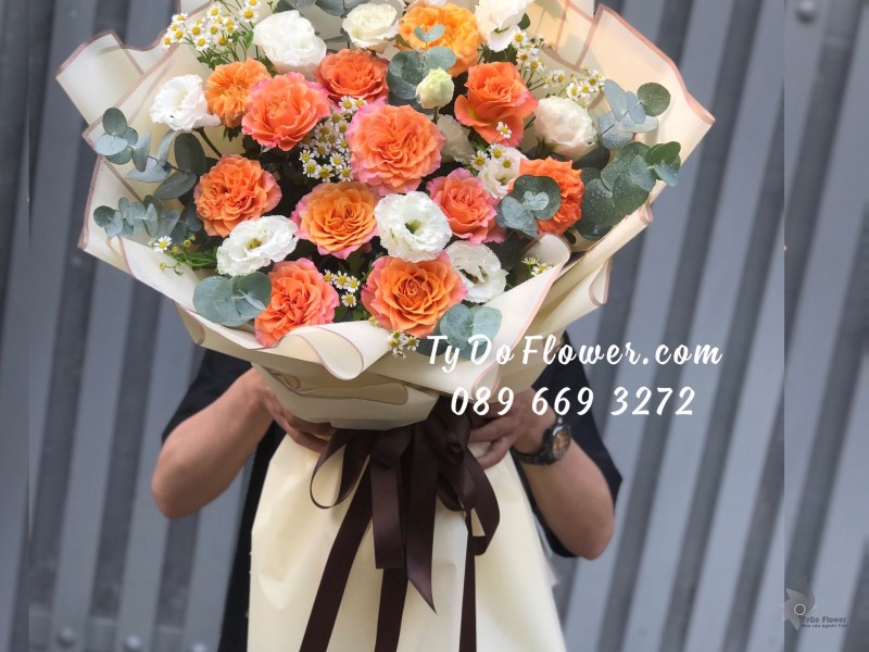 B0423566 BÓ HOA HỒNG CAM SPIRIT ROSES Hoa Chúc Mừng