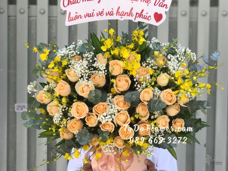 G0523697 GIỎ HOA CHÚC MỪNG SINH NHẬT MẸ