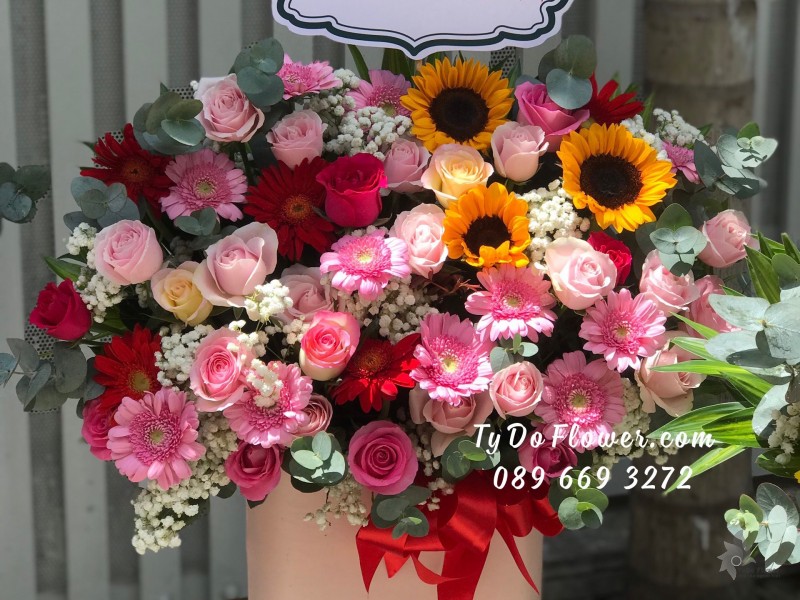 G0623760 GIỎ HOA CHÚC MỪNG NGÀY BÁO CHÍ CÁCH MẠNG VN 21/6