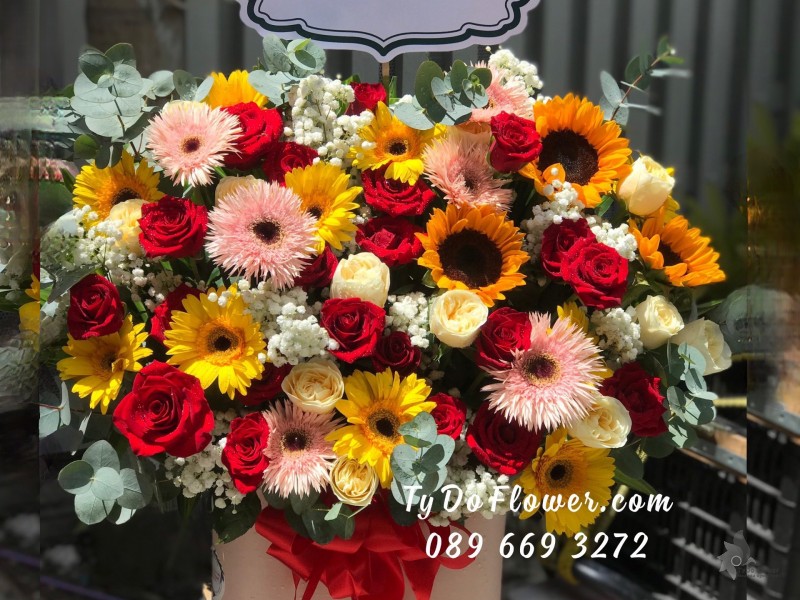 G0623763 GIỎ HOA CHÚC MỪNG NGÀY BÁO CHÍ CÁCH MẠNG VN 21/6