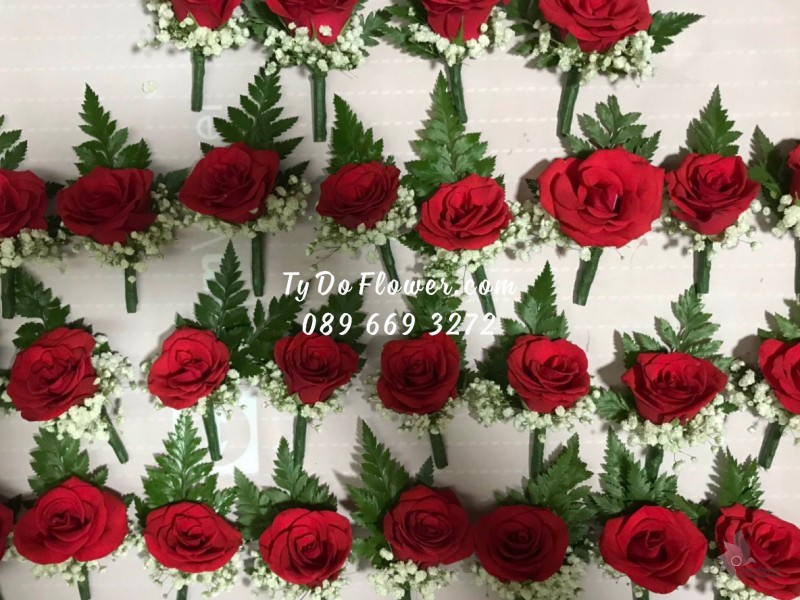 B0823954 HOA CÀI ÁO HOA HỒNG ĐỎ