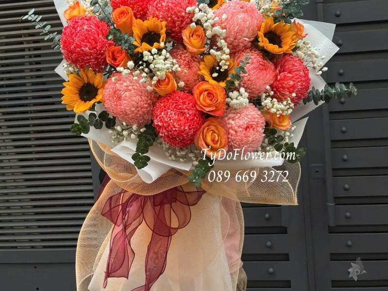 B012542 BÓ HOA CHÚC MỪNG Thiết kế Hoa Hồng Cam Party, Cúc Mẫu Đơn Đỏ, Hướng Dương