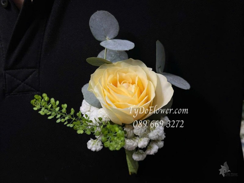 B0625451 Đặt từ 20 cái Hoa Cài Áo thiết kế Hoa Hồng Vàng Victor