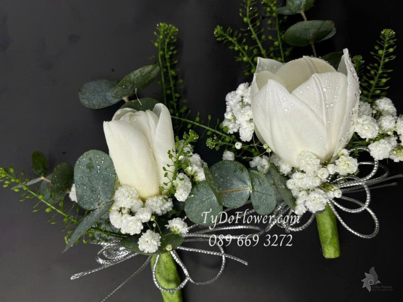  B0625484 SỐ LƯỢNG ĐẶT 10 CÁI Hoa cài áo Tulip