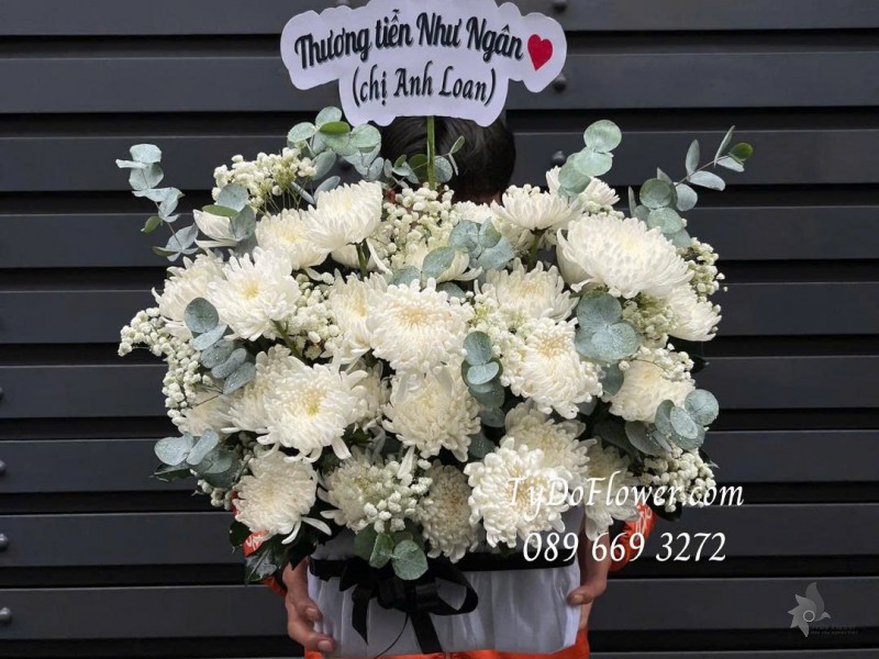 G0725548 GIỎ HOA CHIA BUỒN Thương tiễn