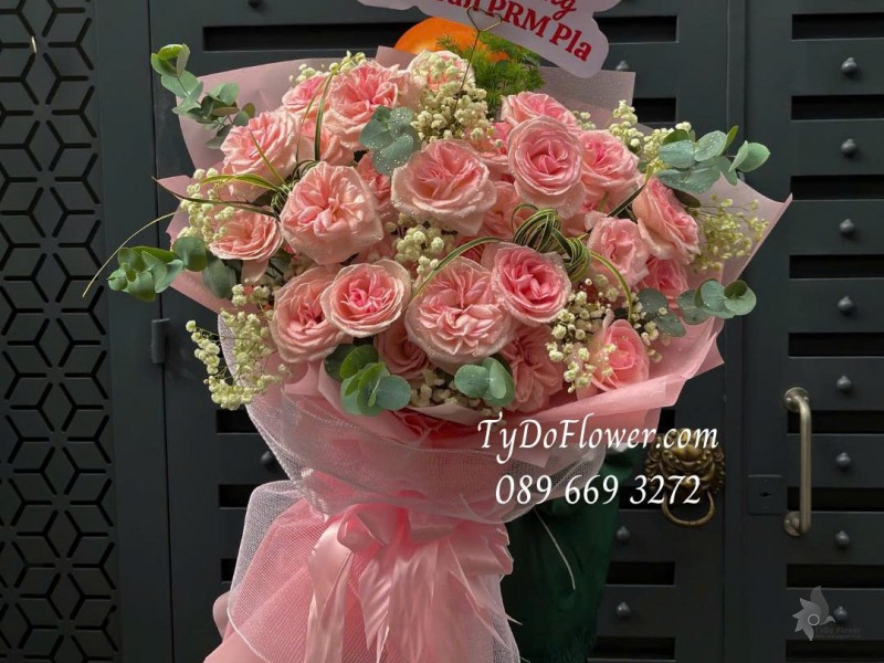 B0825589 BÓ HOA CHÚC MỪNG Thiết kế Hoa Hồng Pink Ohara Rose