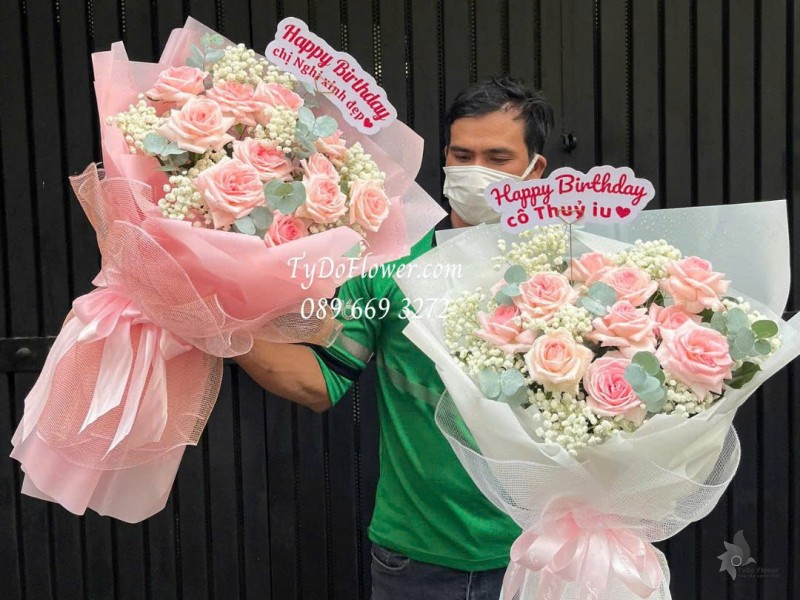 B0925713 BÓ HOA CHÚC MỪNG Thiết kế hoa hồng Pink Ohara