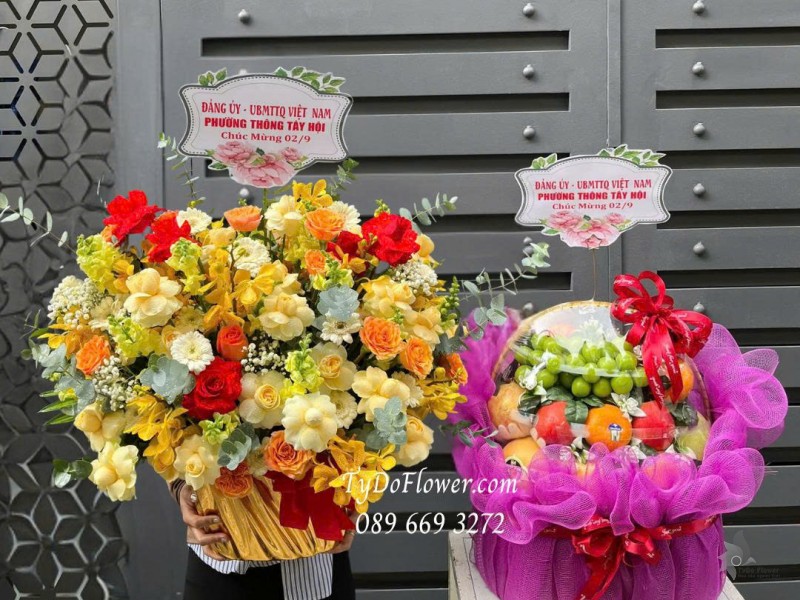 G0925758 COMBO GIỎ HOA TRÁI CÂY CHÚC MỪNG