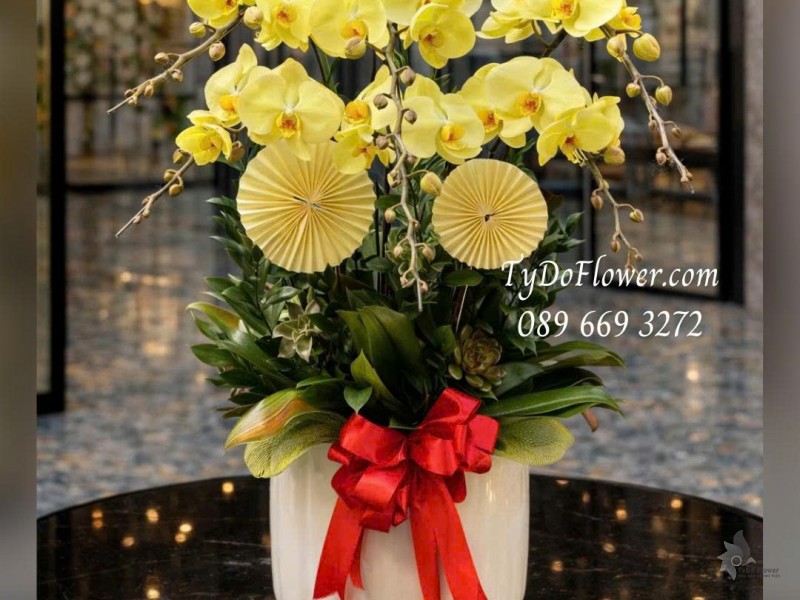 L0126010 CHẬU 06 CÀNH LAN HỒ ĐIỆP VÀNG CHANH Thiết kế Hoa Sen Đá, Lá Xanh và phụ kiện trang trí cao cấp