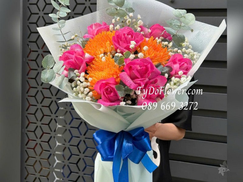 B0226139 ĐẶT TỪ 03 BÓ HOA HỒNG CAM Hoa Chúc Mừng