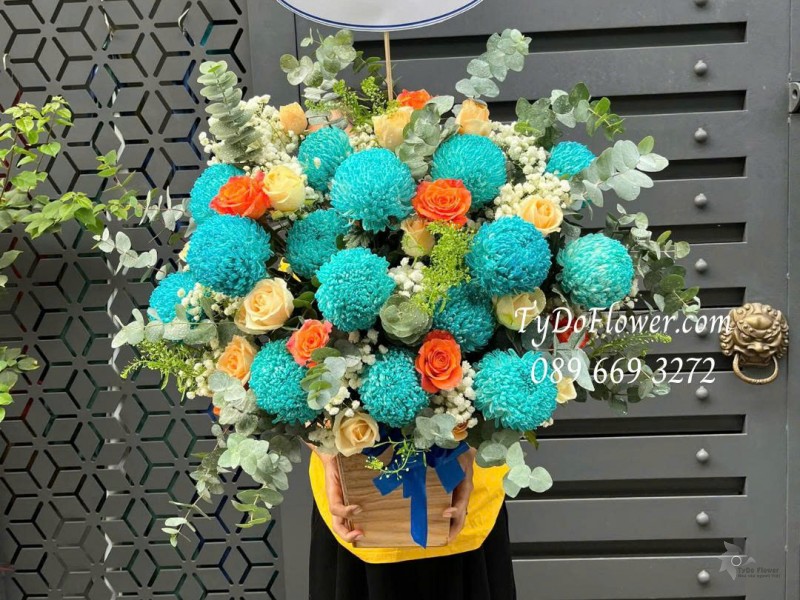 G0226154 GIỎ HOA CHÚC MỪNG TÂN GIÁM ĐỐC Hoa bổ nhiệm vị trí mới Thiết kế hoa cúc mẫu đơn xanh dương