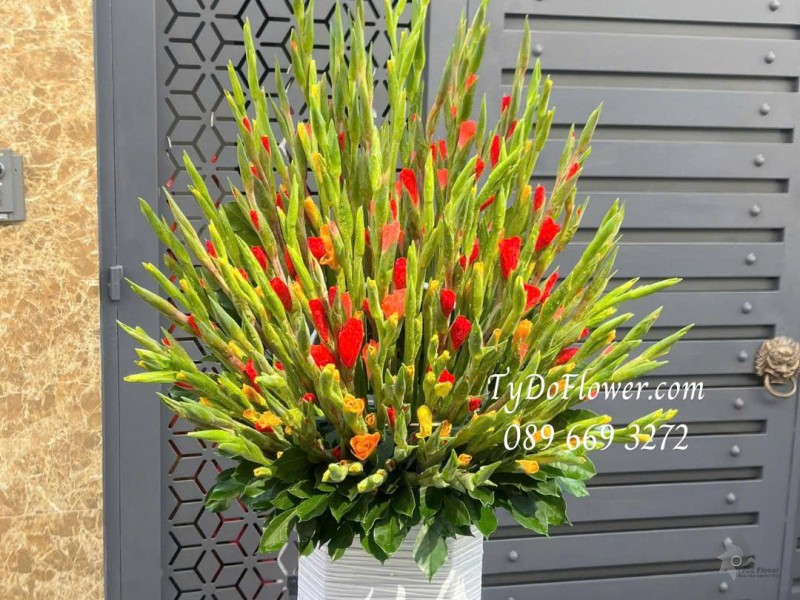 G0226172 GIỎ HOA LAY DƠN NHIỀU MÀU để bàn dâng lễ thờ cúng