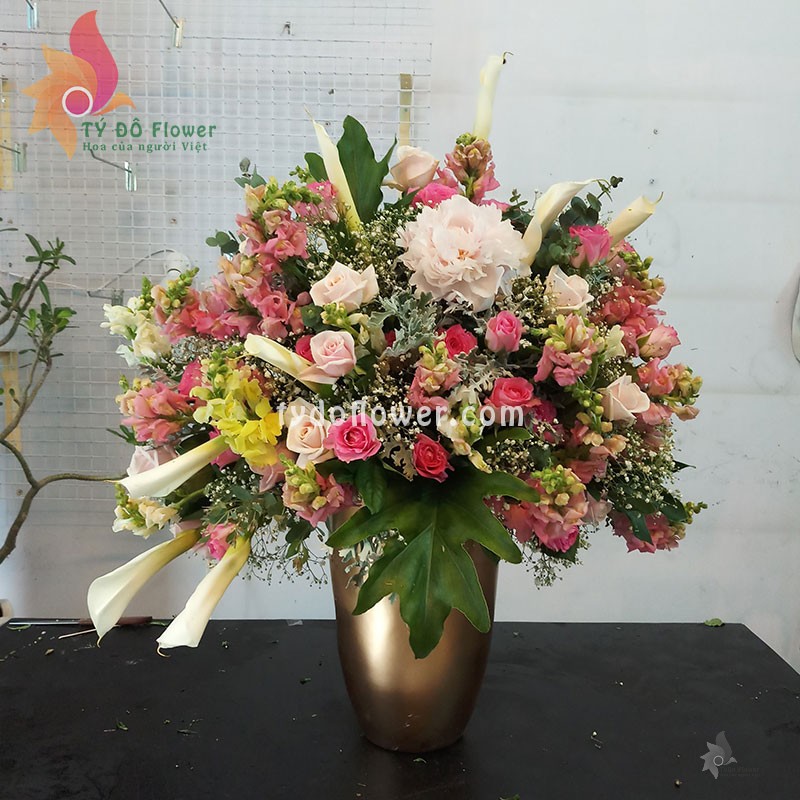 BÌNH HOA TƯƠI BI70