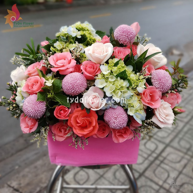 GIỎ HOA TƯƠI G79