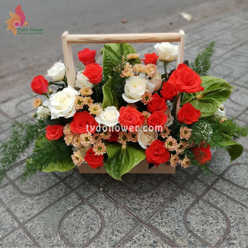 GIỎ HOA TƯƠI G80